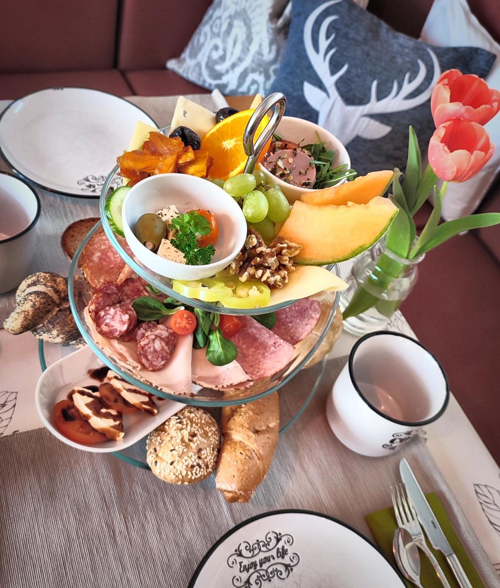 Toso Genussreich Hotel Leutschach Kültér fotó